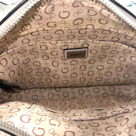 GUESS Noelle II Mini Flap Crossbody Bag Cream Floral Embroidered Shoulder Purse - Picture 4 of 8